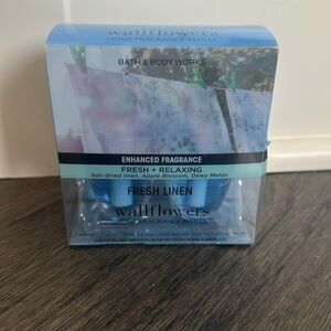 Bath & Body Works Fresh Linen Wallflowers Refills 2-Pack